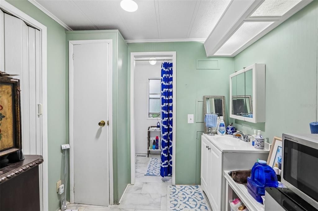 En Venta: $280,000 (2 camas, 2 baños, 1224 Pies cuadrados)