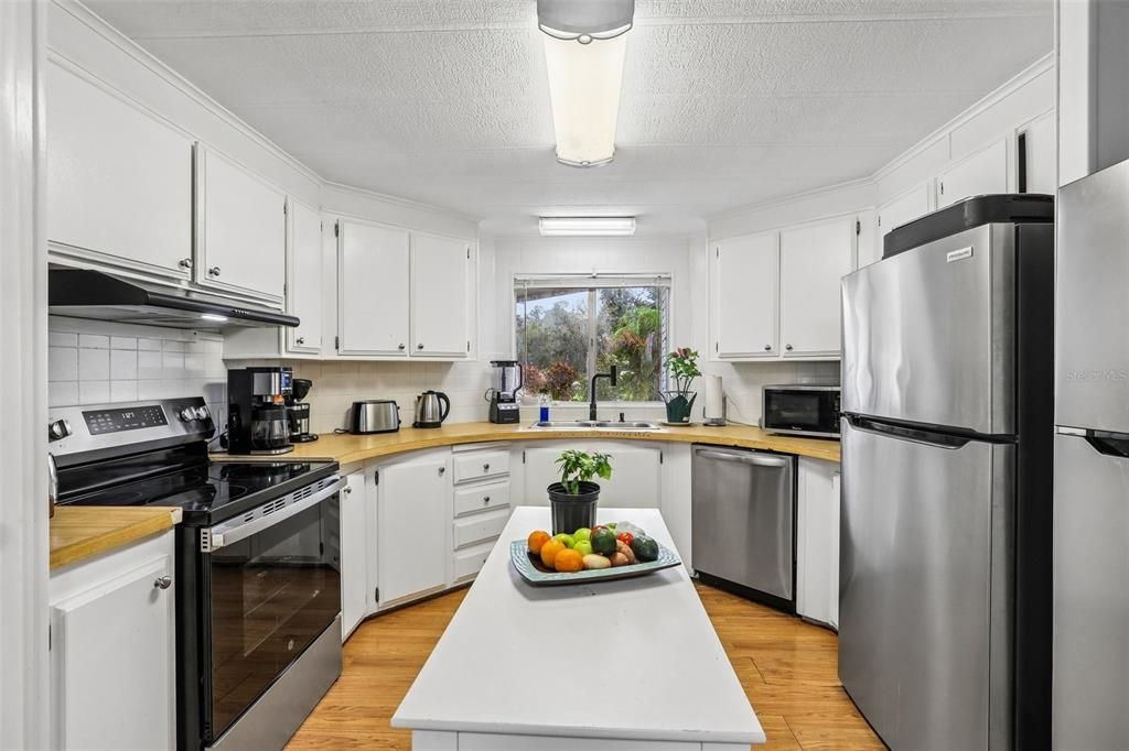 En Venta: $280,000 (2 camas, 2 baños, 1224 Pies cuadrados)