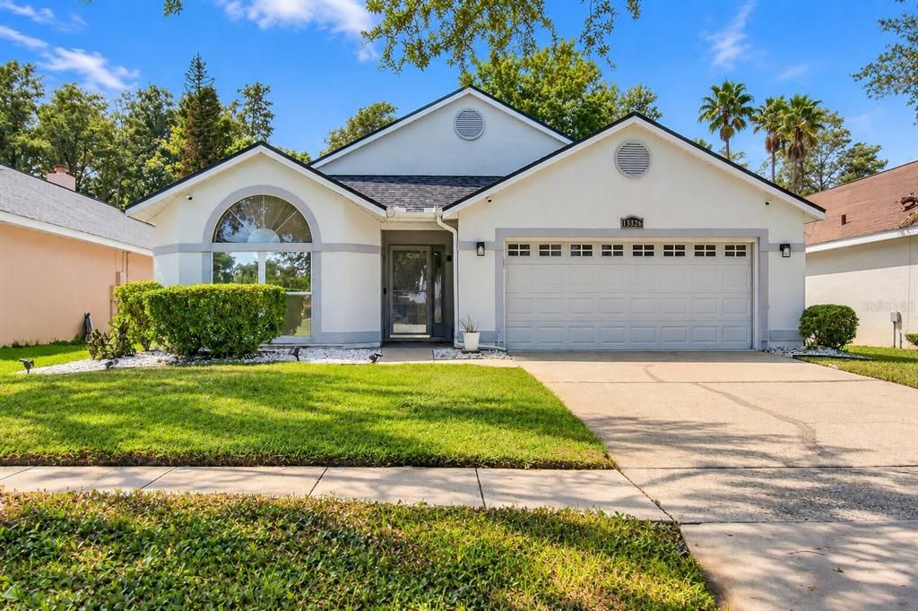 For Rent: $3,300 (3 beds, 2 baths, 1652 Square Feet)