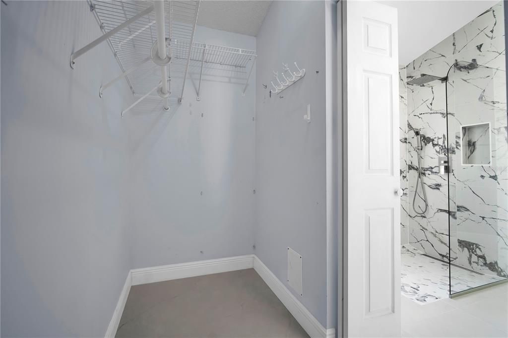 For Rent: $3,300 (3 beds, 2 baths, 1652 Square Feet)
