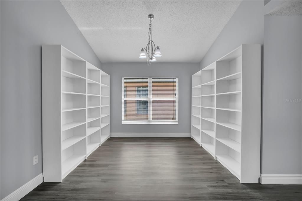 For Rent: $3,300 (3 beds, 2 baths, 1652 Square Feet)