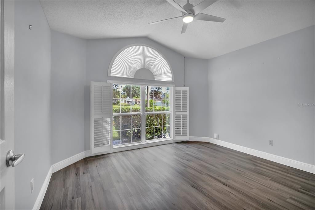 For Rent: $3,300 (3 beds, 2 baths, 1652 Square Feet)