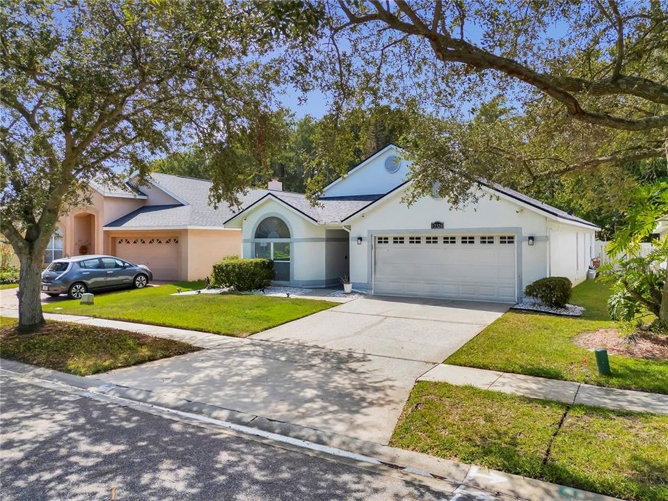For Rent: $3,300 (3 beds, 2 baths, 1652 Square Feet)