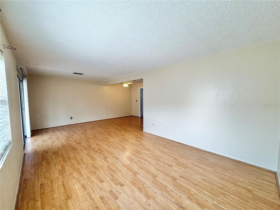 En Venta: $175,000 (2 camas, 1 baños, 1248 Pies cuadrados)