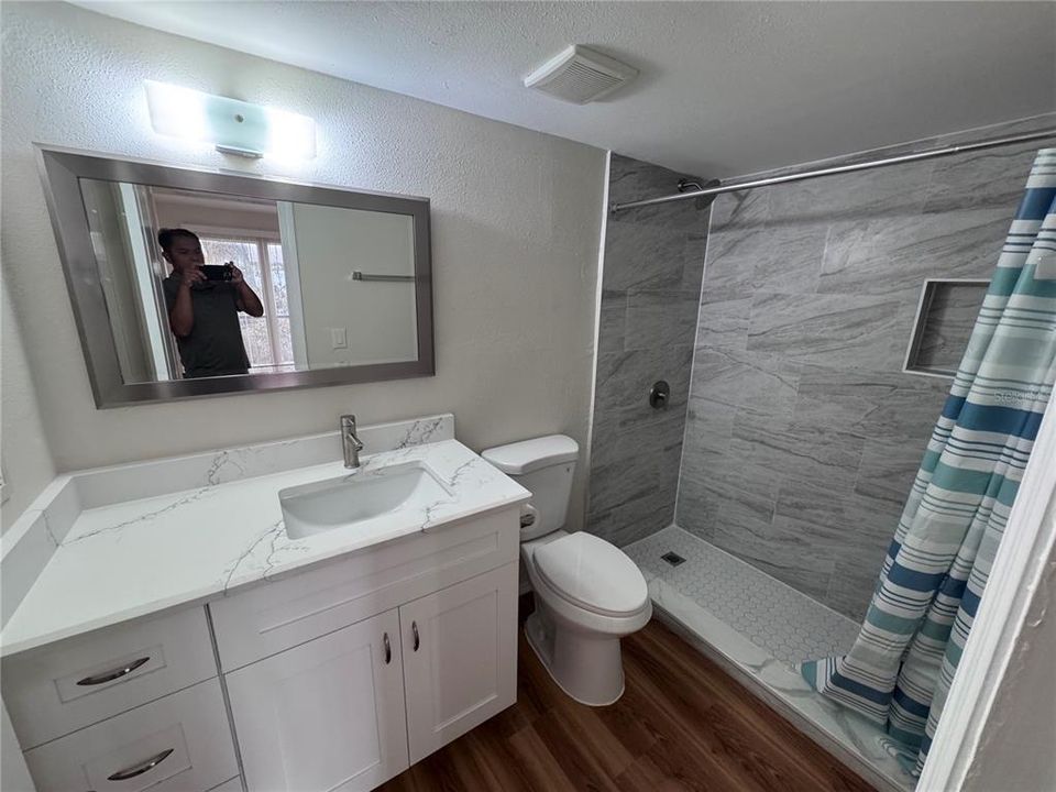 For Rent: $1,500 (1 beds, 1 baths, 555 Square Feet)