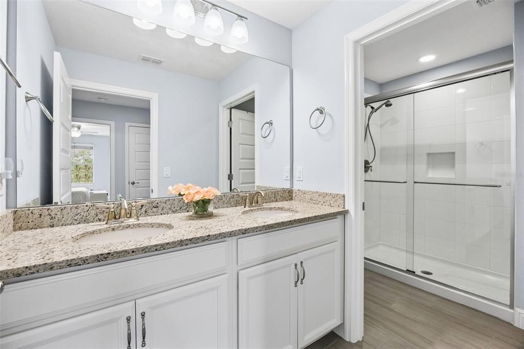 For Sale: $1,199,000 (5 beds, 3 baths, 3910 Square Feet)