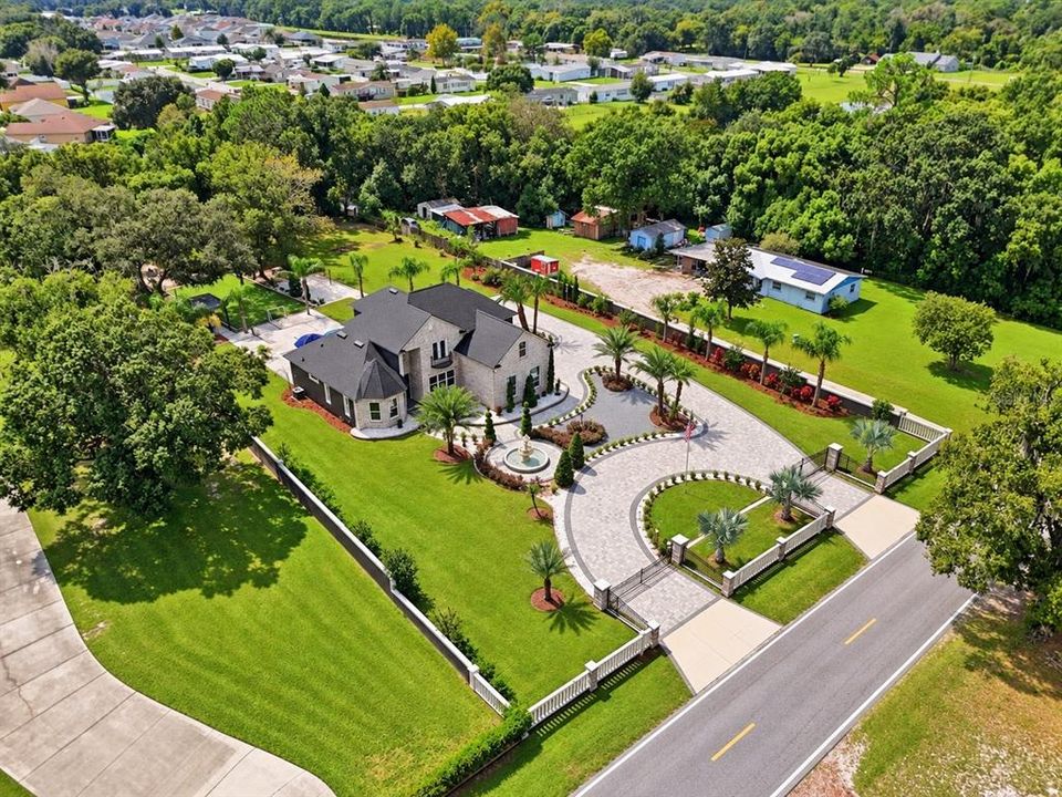 For Sale: $985,000 (4 beds, 3 baths, 3418 Square Feet)