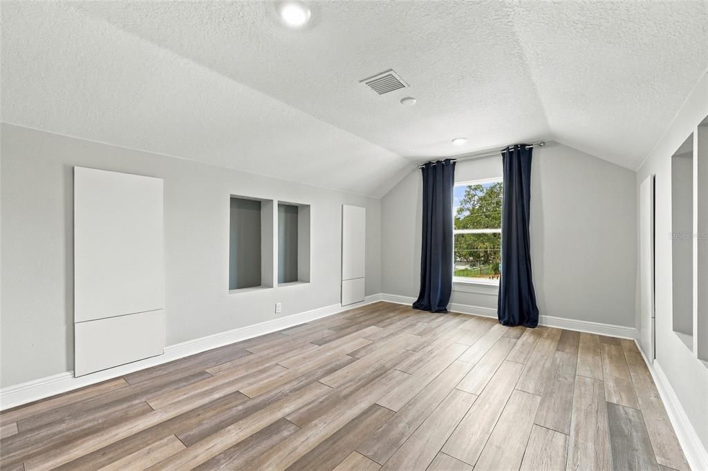 For Sale: $985,000 (4 beds, 3 baths, 3418 Square Feet)