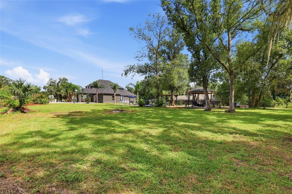 For Sale: $985,000 (4 beds, 3 baths, 3418 Square Feet)