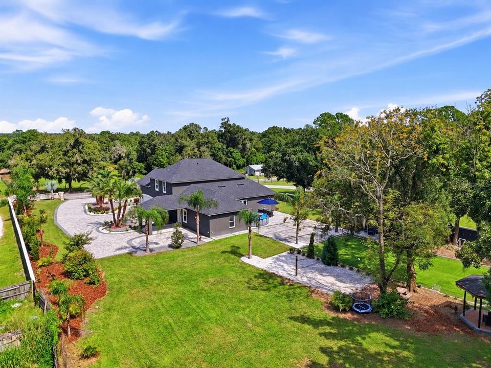 For Sale: $985,000 (4 beds, 3 baths, 3418 Square Feet)