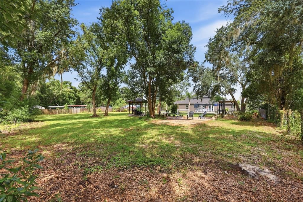 For Sale: $985,000 (4 beds, 3 baths, 3418 Square Feet)