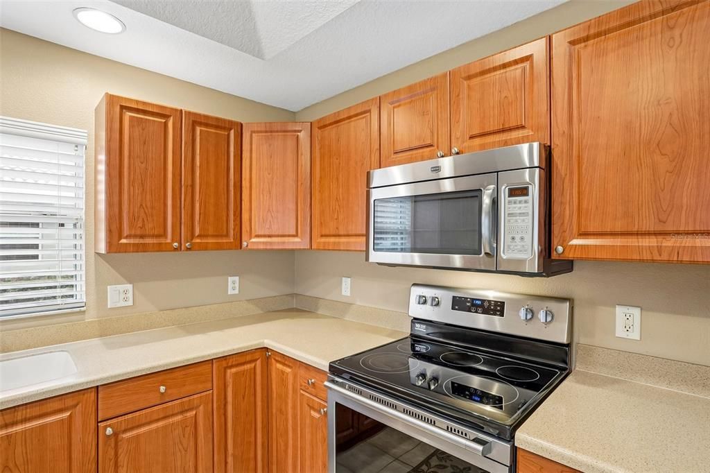 En Venta: $267,500 (3 camas, 2 baños, 1592 Pies cuadrados)