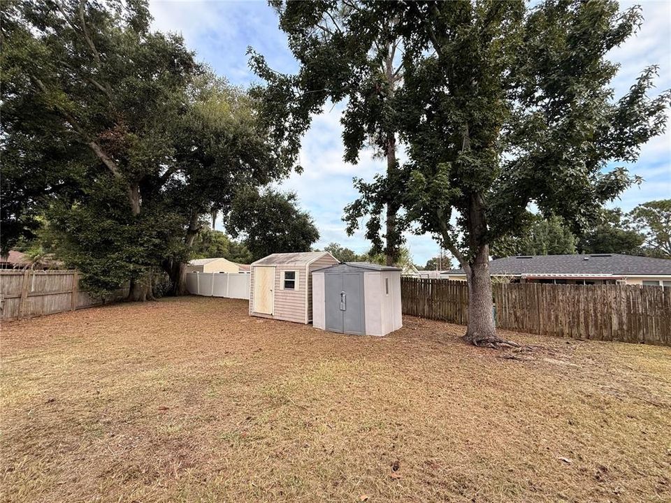 For Sale: $284,900 (3 beds, 2 baths, 1576 Square Feet)