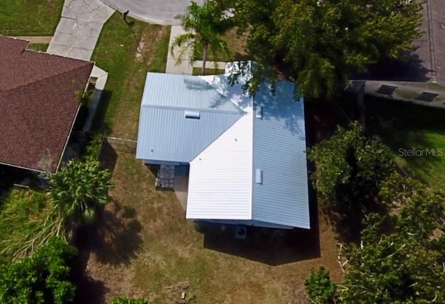 For Sale: $284,900 (3 beds, 2 baths, 1576 Square Feet)