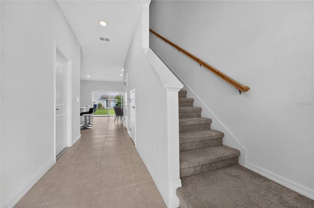 For Rent: $2,300 (3 beds, 2 baths, 1365 Square Feet)
