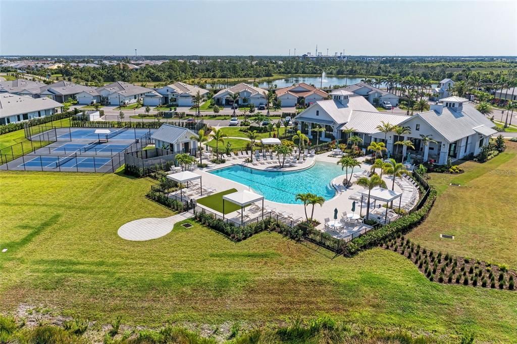 En Venta: $699,900 (3 camas, 2 baños, 2238 Pies cuadrados)