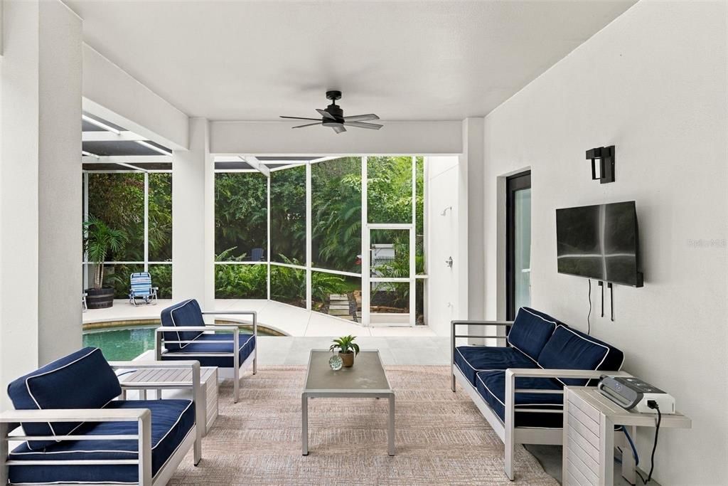 Activo con contrato: $1,599,000 (4 camas, 3 baños, 3264 Pies cuadrados)