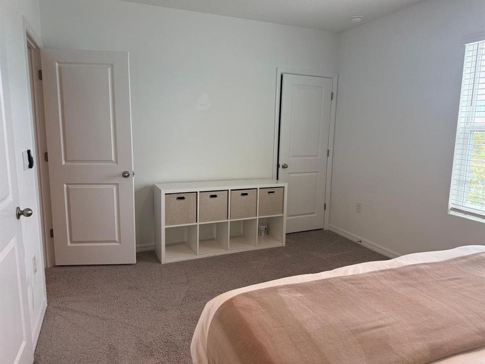 В аренду: $2,600 (3 спален, 2 ванн, 1702 Квадратных фут)
