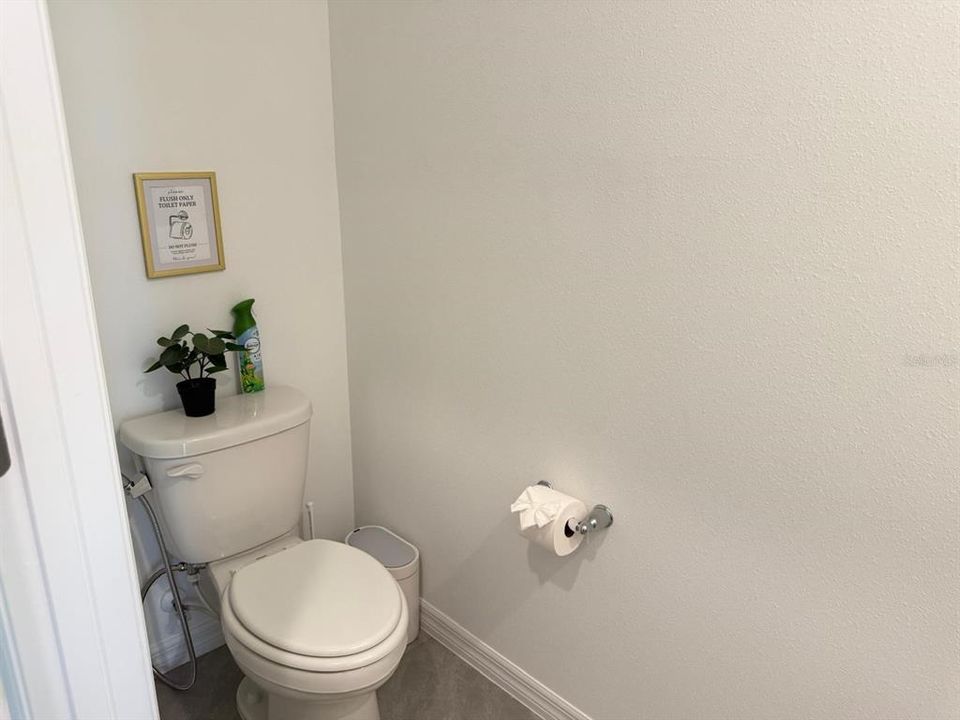 В аренду: $2,600 (3 спален, 2 ванн, 1702 Квадратных фут)