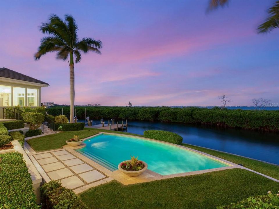 En Venta: $9,500,000 (4 camas, 5 baños, 5245 Pies cuadrados)