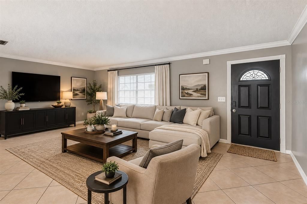 For Sale: $190,000 (3 beds, 1 baths, 943 Square Feet)