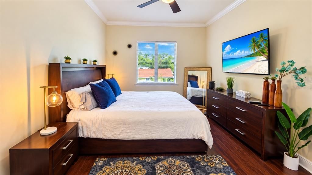 For Rent: $4,500 (4 beds, 3 baths, 2103 Square Feet)