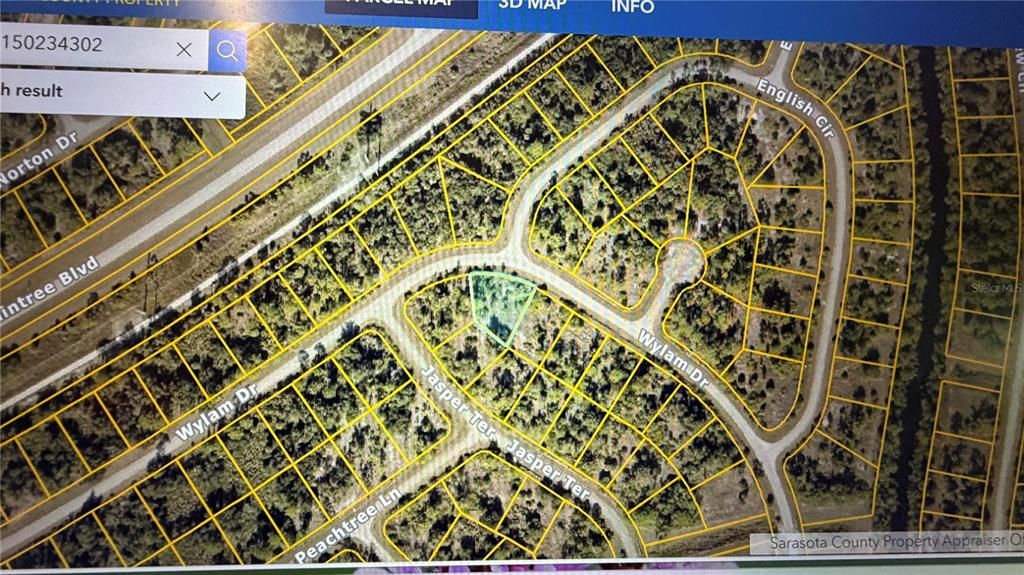 На продажу: $18,000 (0.26 acres)