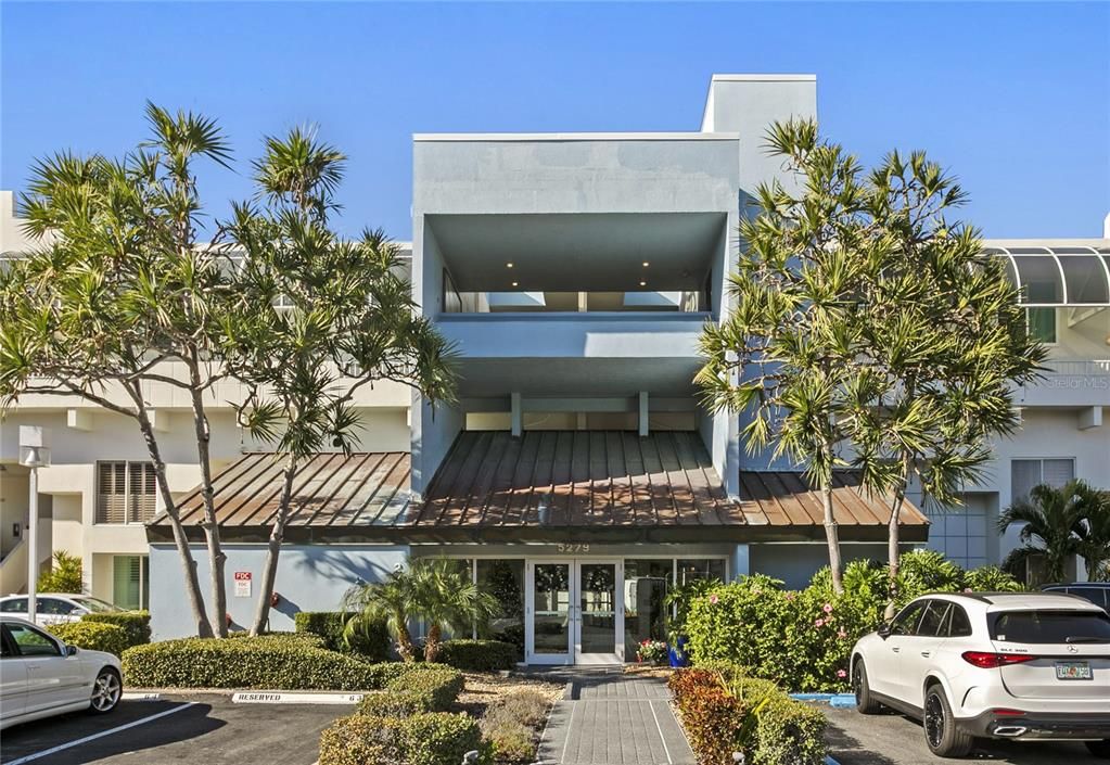 En Venta: $495,000 (3 camas, 2 baños, 1255 Pies cuadrados)