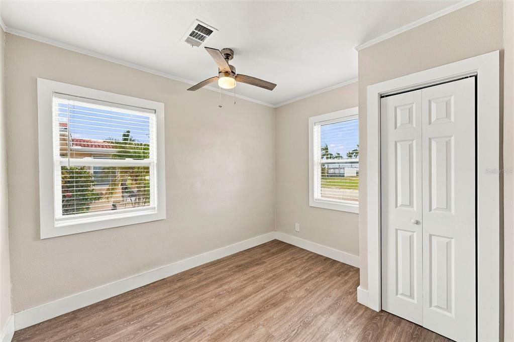 For Sale: $599,900 (3 beds, 2 baths, 1103 Square Feet)