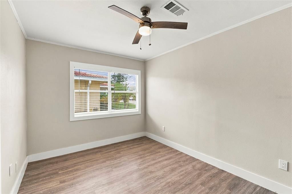 For Sale: $599,900 (3 beds, 2 baths, 1103 Square Feet)