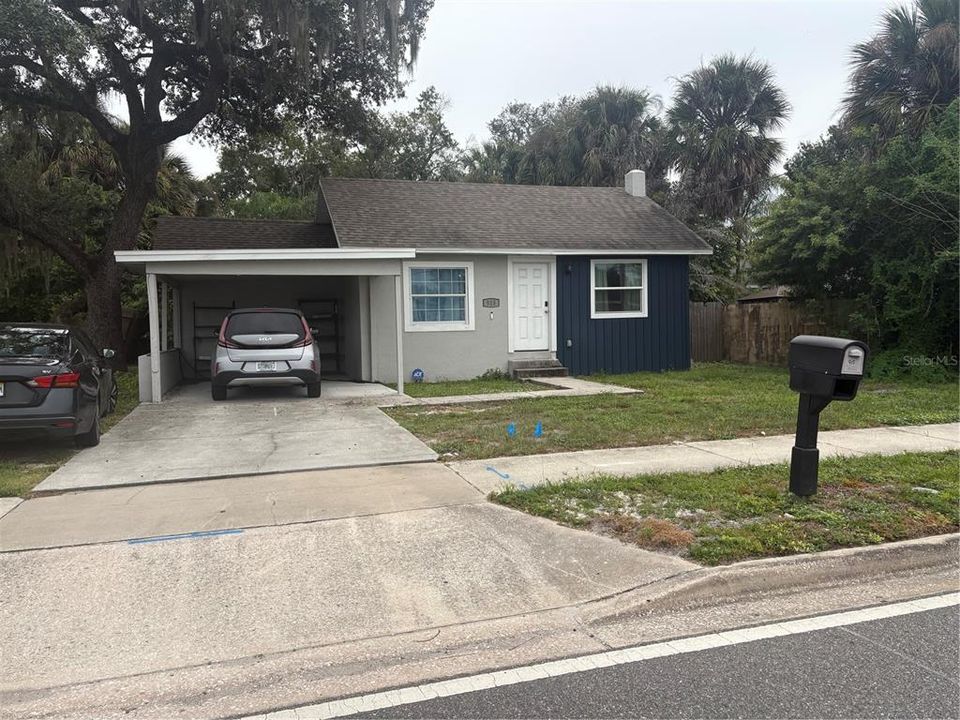 For Sale: $170,000 (3 beds, 1 baths, 746 Square Feet)
