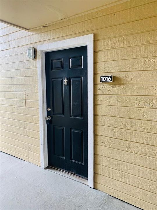 For Rent: $1,125 (1 beds, 1 baths, 627 Square Feet)