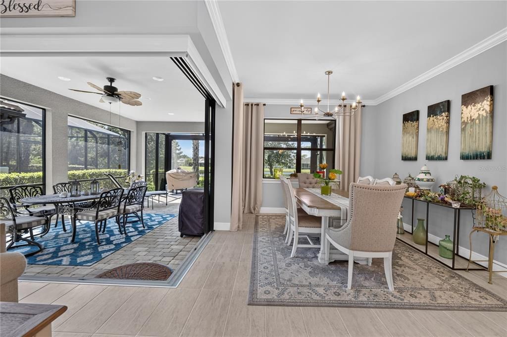 Под контрактом: $445,000 (2 спален, 2 ванн, 1906 Квадратных фут)
