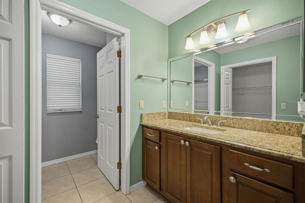For Sale: $290,000 (3 beds, 2 baths, 1392 Square Feet)