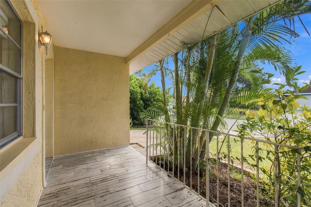 En Venta: $245,000 (2 camas, 1 baños, 998 Pies cuadrados)