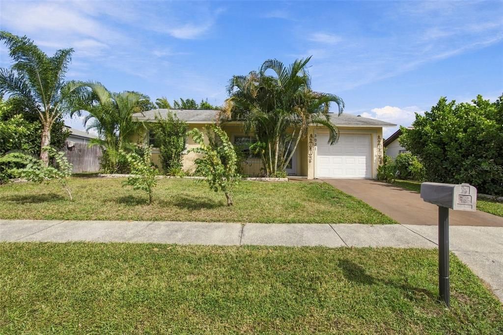 En Venta: $245,000 (2 camas, 1 baños, 998 Pies cuadrados)