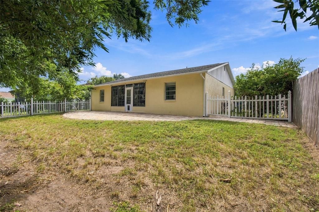 En Venta: $245,000 (2 camas, 1 baños, 998 Pies cuadrados)