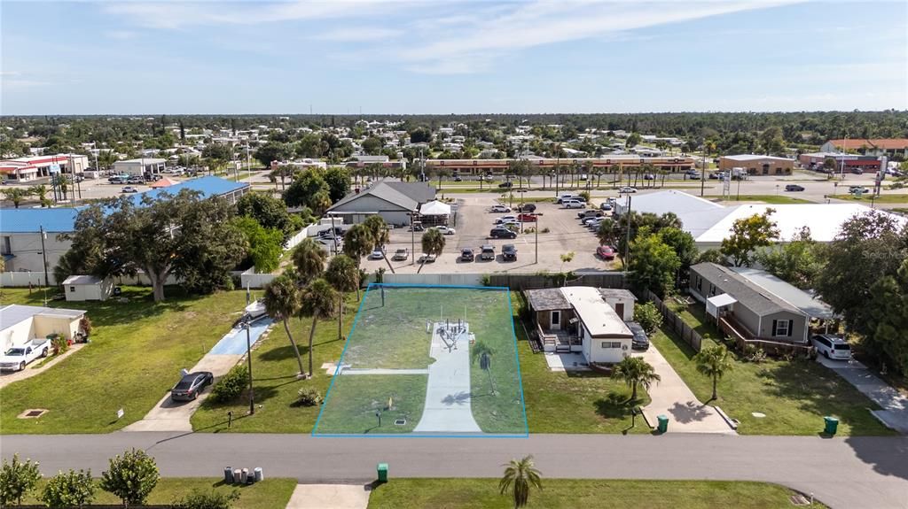 En Venta: $32,000 (0.17 acres)