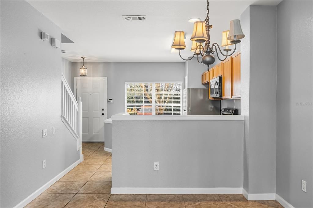 For Sale: $218,000 (2 beds, 2 baths, 1138 Square Feet)
