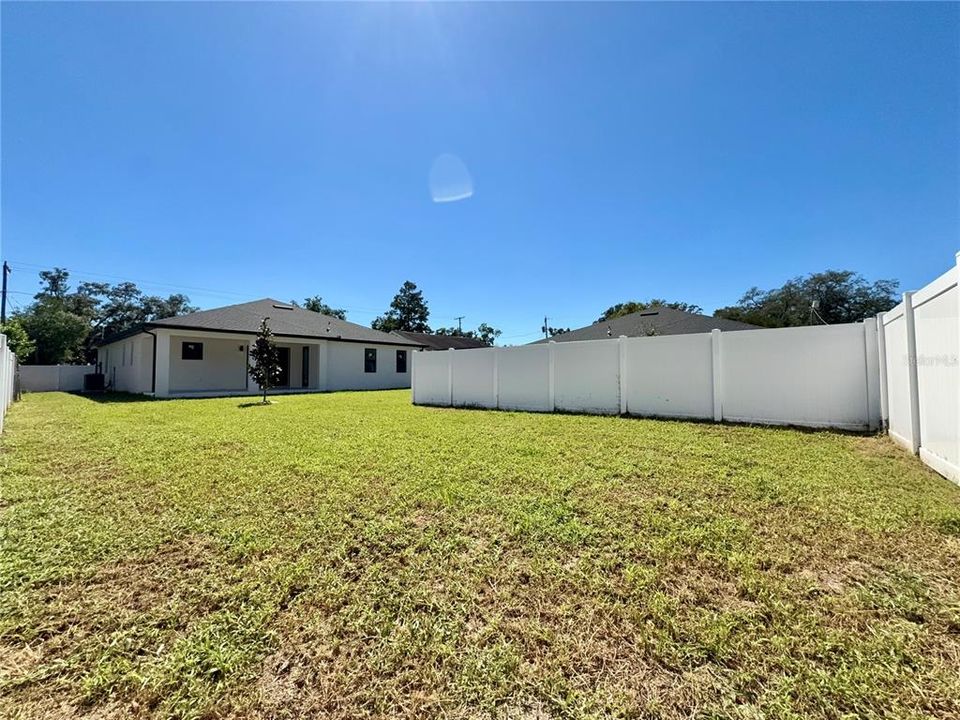 For Sale: $699,900 (3 beds, 3 baths, 2188 Square Feet)