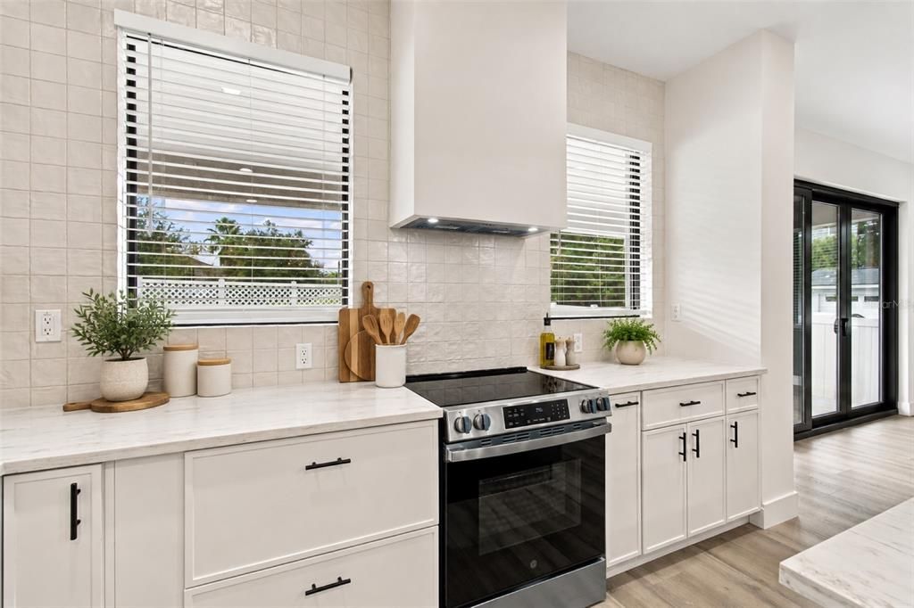 For Sale: $1,099,900 (4 beds, 4 baths, 3125 Square Feet)