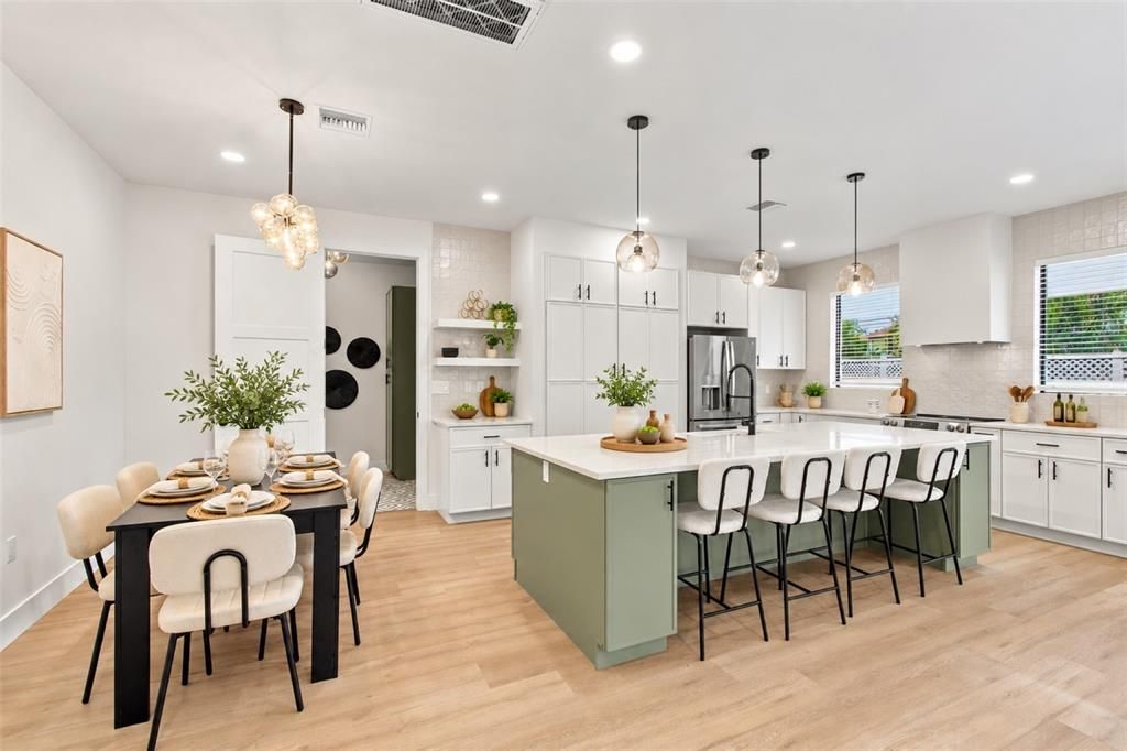 For Sale: $1,099,900 (4 beds, 4 baths, 3125 Square Feet)