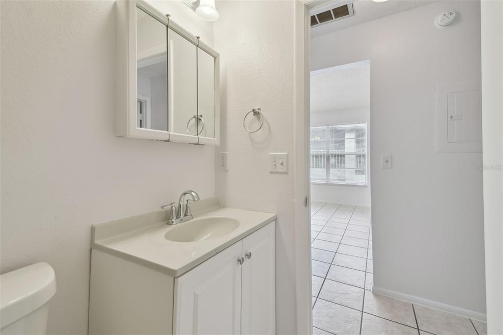 En Venta: $164,900 (2 camas, 2 baños, 912 Pies cuadrados)