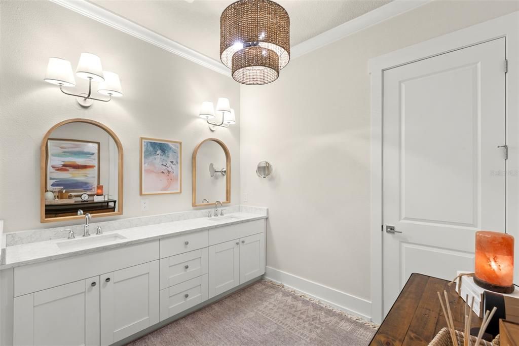 For Sale: $1,725,000 (4 beds, 4 baths, 3047 Square Feet)