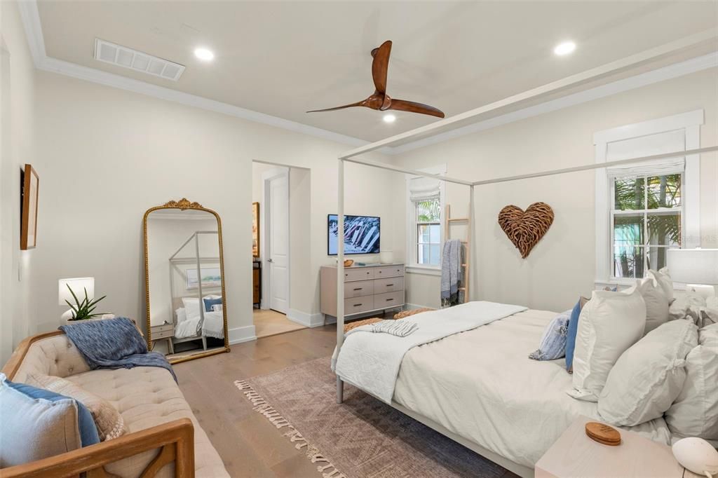 For Sale: $1,725,000 (4 beds, 4 baths, 3047 Square Feet)