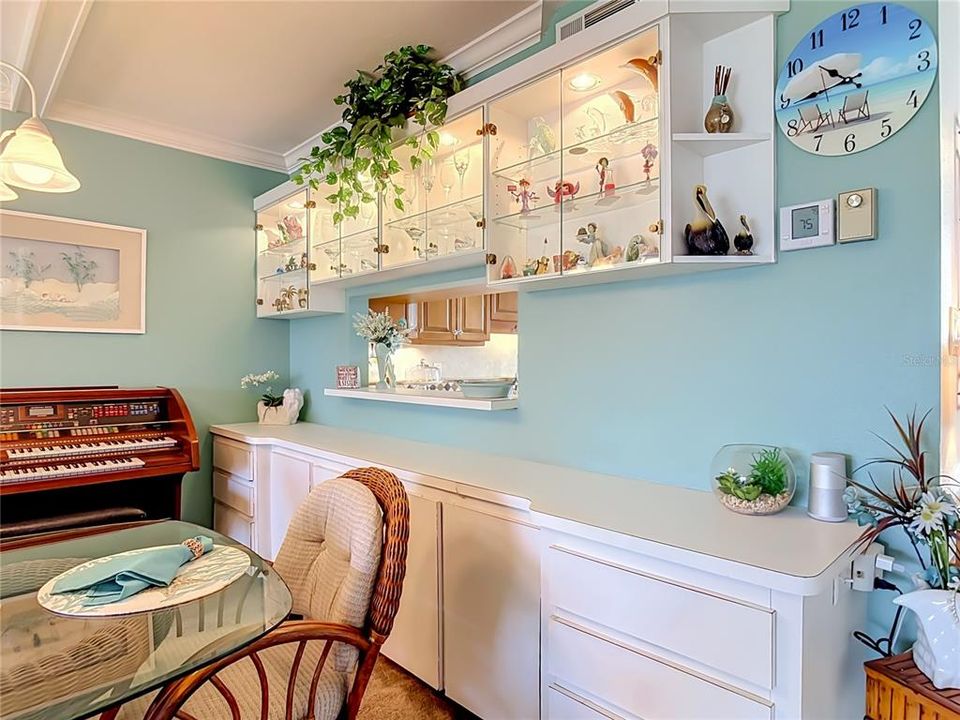 For Sale: $409,000 (2 beds, 2 baths, 1134 Square Feet)