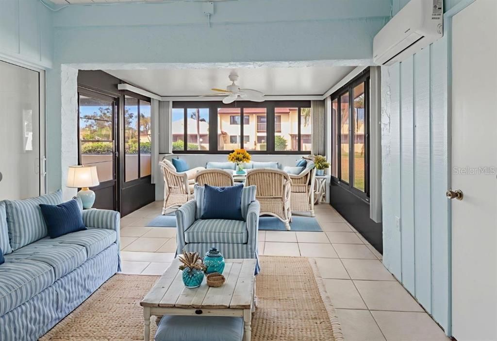 Activo con contrato: $199,900 (2 camas, 2 baños, 1103 Pies cuadrados)