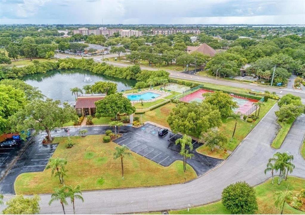 Activo con contrato: $199,900 (2 camas, 2 baños, 1103 Pies cuadrados)