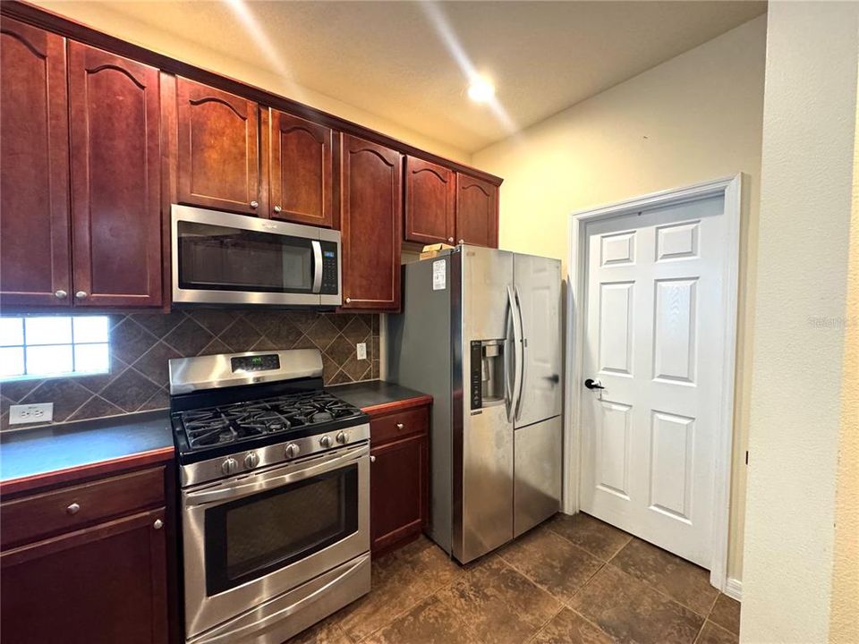 В аренду: $3,995 (4 спален, 3 ванн, 2626 Квадратных фут)