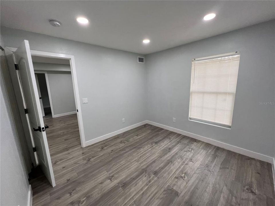 В аренду: $1,900 (2 спален, 1 ванн, 1008 Квадратных фут)